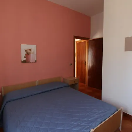 Hotel Il Cacciatore 2*